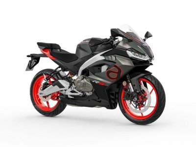  Aprilia 457