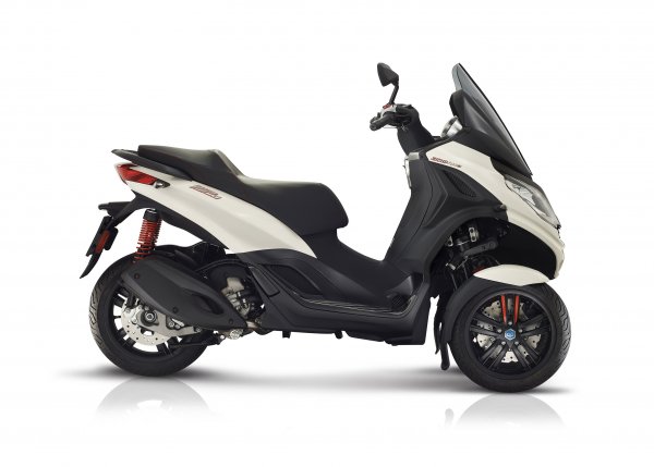 Piaggio MP3 Sport 300