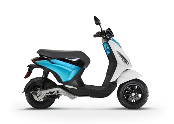 Piaggio 1 - elektrick&eacute; sk&uacute;try