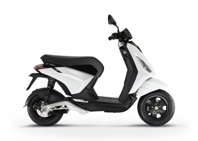  Piaggio 1 +